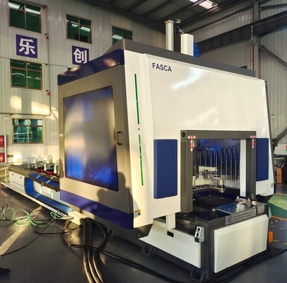 5-Axis CNC Machining Center For Industrial Aluminum Profiles With 12 Tool Magazines for drilling milling and cutting