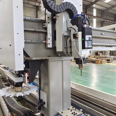4 Axis Aluminum CNC Drilling Milling Cutting Machine For Profile Within 6500mm Length