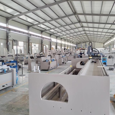 Aluminium Profile CNC Machining Centers Automatic Tool Changer For Working With 3000mm Length