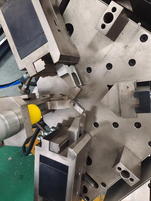 Automatic 4 Head Corner Crimping Machine for Aluminum Window Making