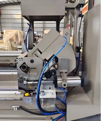 Motorized Double Head Mitre Saw DELTA CNC Controlled Aluminium  UPVC Cutting Equipment  with 550 saw blade
