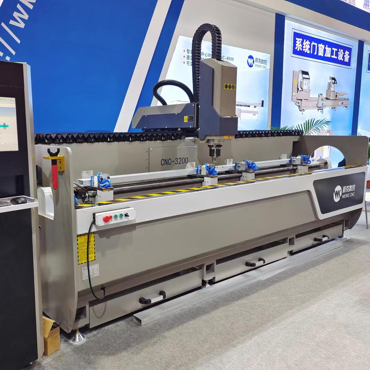 Machine 3 Door CNC 3 Axes Machining Centre Aluminium UPVC Window Door Drilling Milling ...
